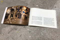 Abb.-12-Die-Ausstellung-begleitete-eine-kleine-Dokumentation-.-hier-ein-Blick-darauf-