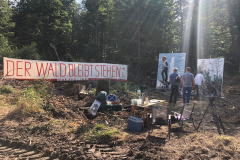 2019-08-21-Der-Wald-bleibt-stehen-Saxana-Helge-rtl-op